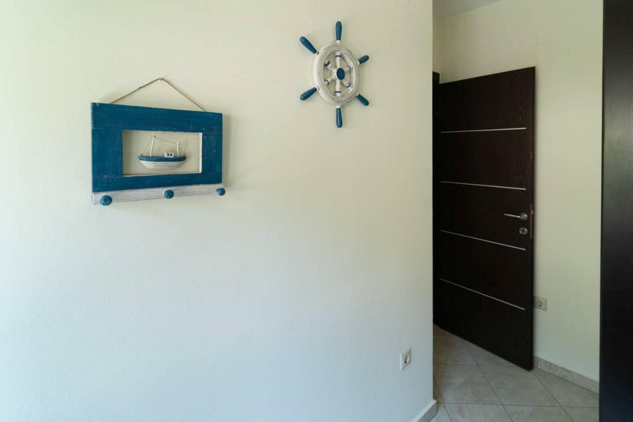 Karavostasi  Seaview Flat Steps To The Beach מראה חיצוני תמונה